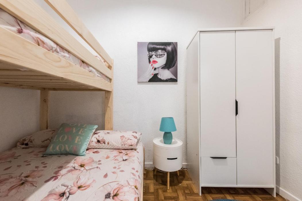 M&F Apartaments Chueca Madrid Exterior photo